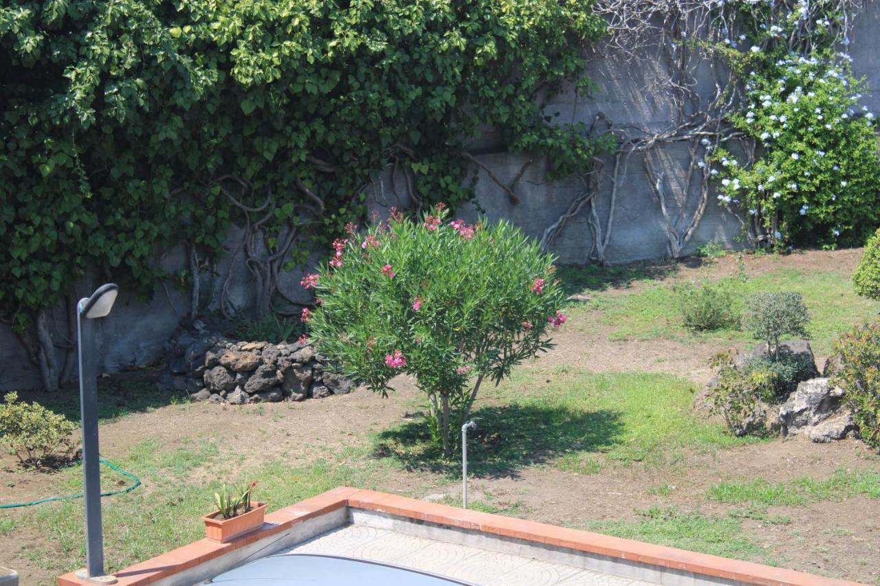 Villa Sicilia Apartment Catania Exterior photo